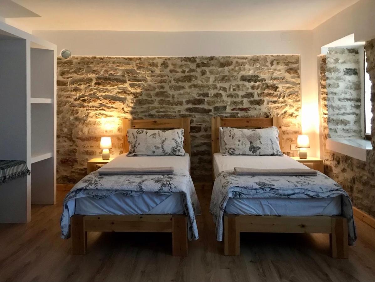 Vila Eri Gjirokastër Dış mekan fotoğraf