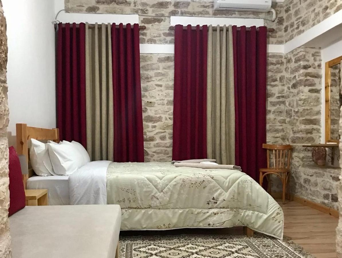 Vila Eri Gjirokastër Dış mekan fotoğraf