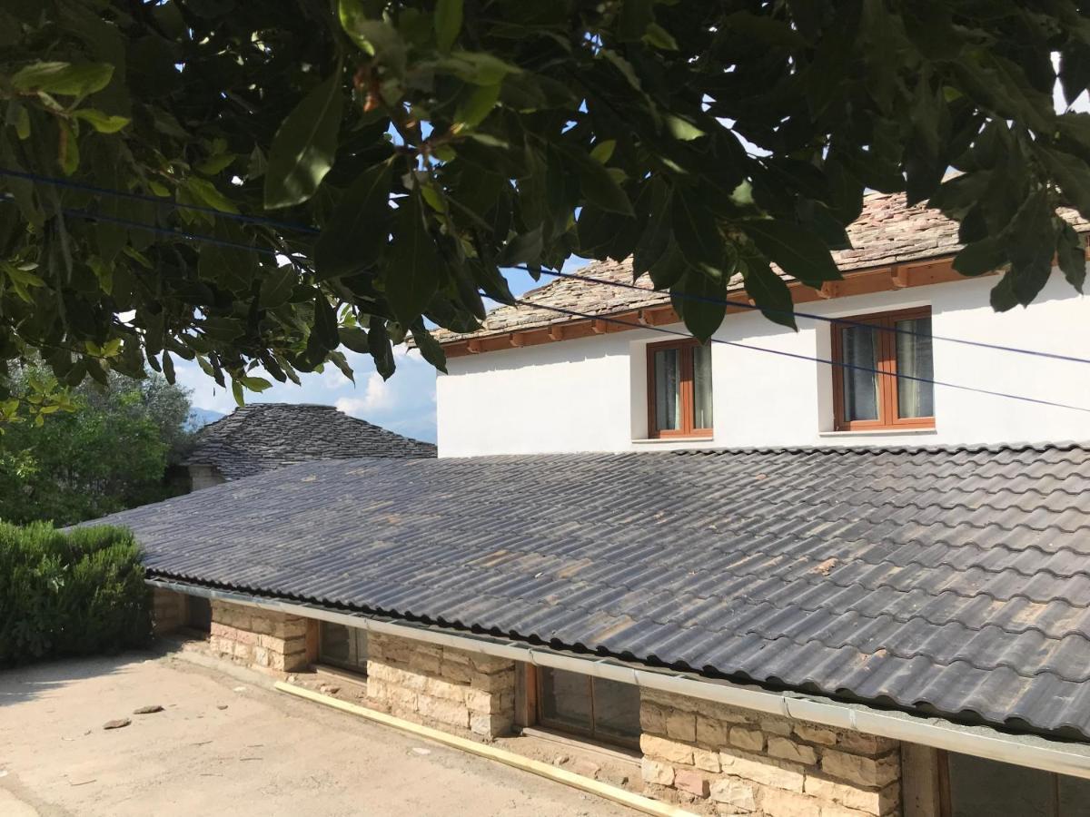 Vila Eri Gjirokastër Dış mekan fotoğraf