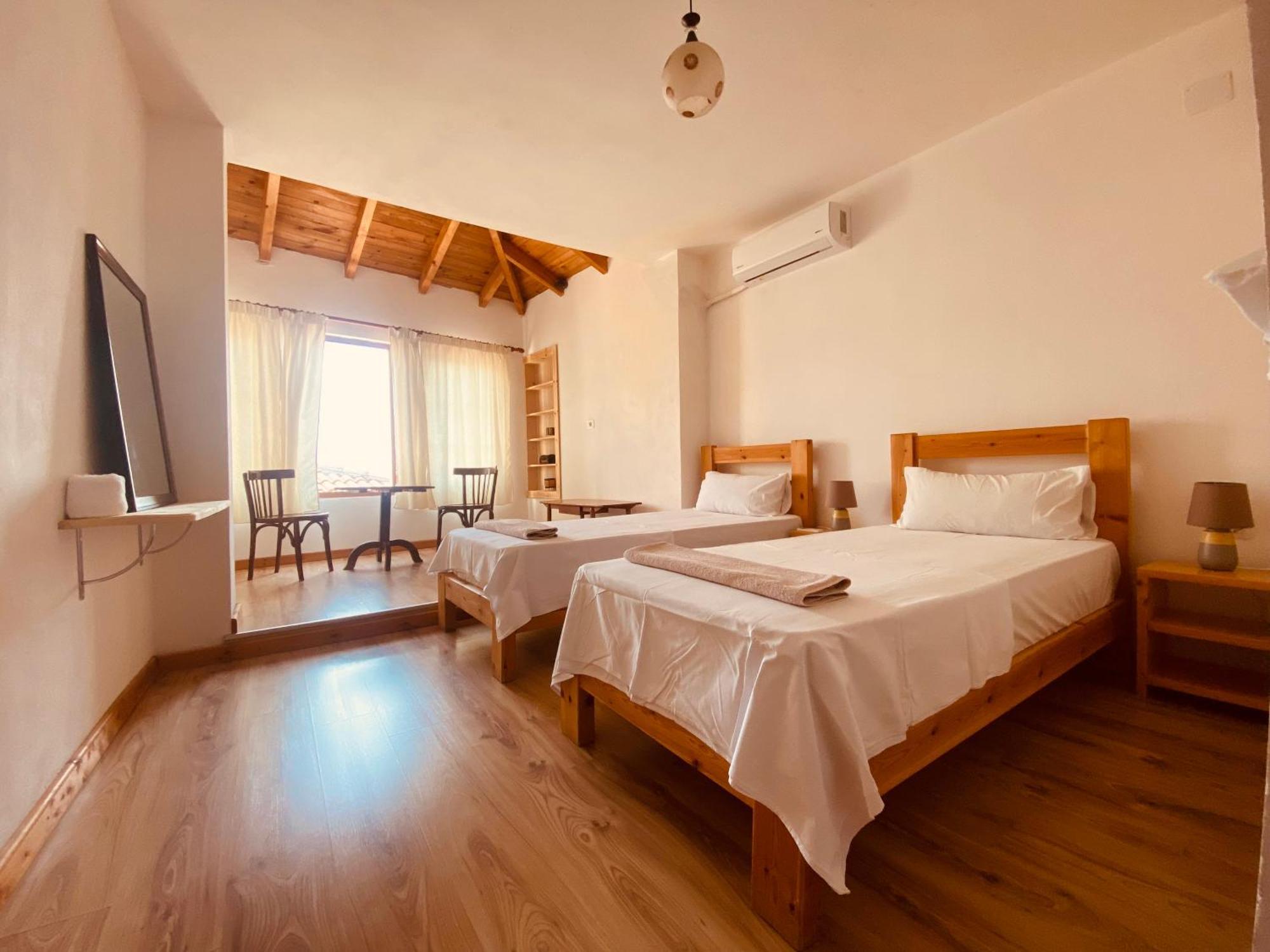 Vila Eri Gjirokastër Dış mekan fotoğraf
