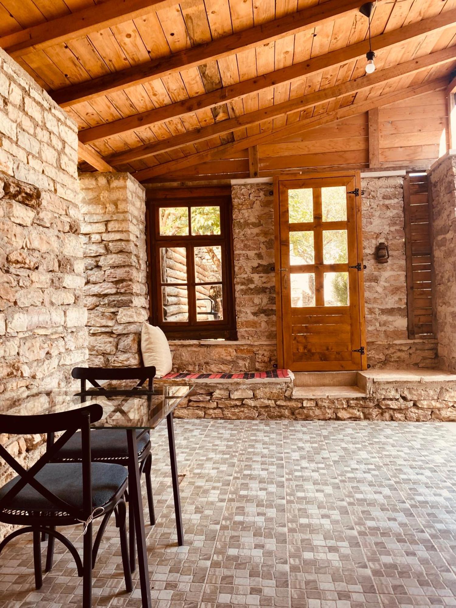 Vila Eri Gjirokastër Dış mekan fotoğraf